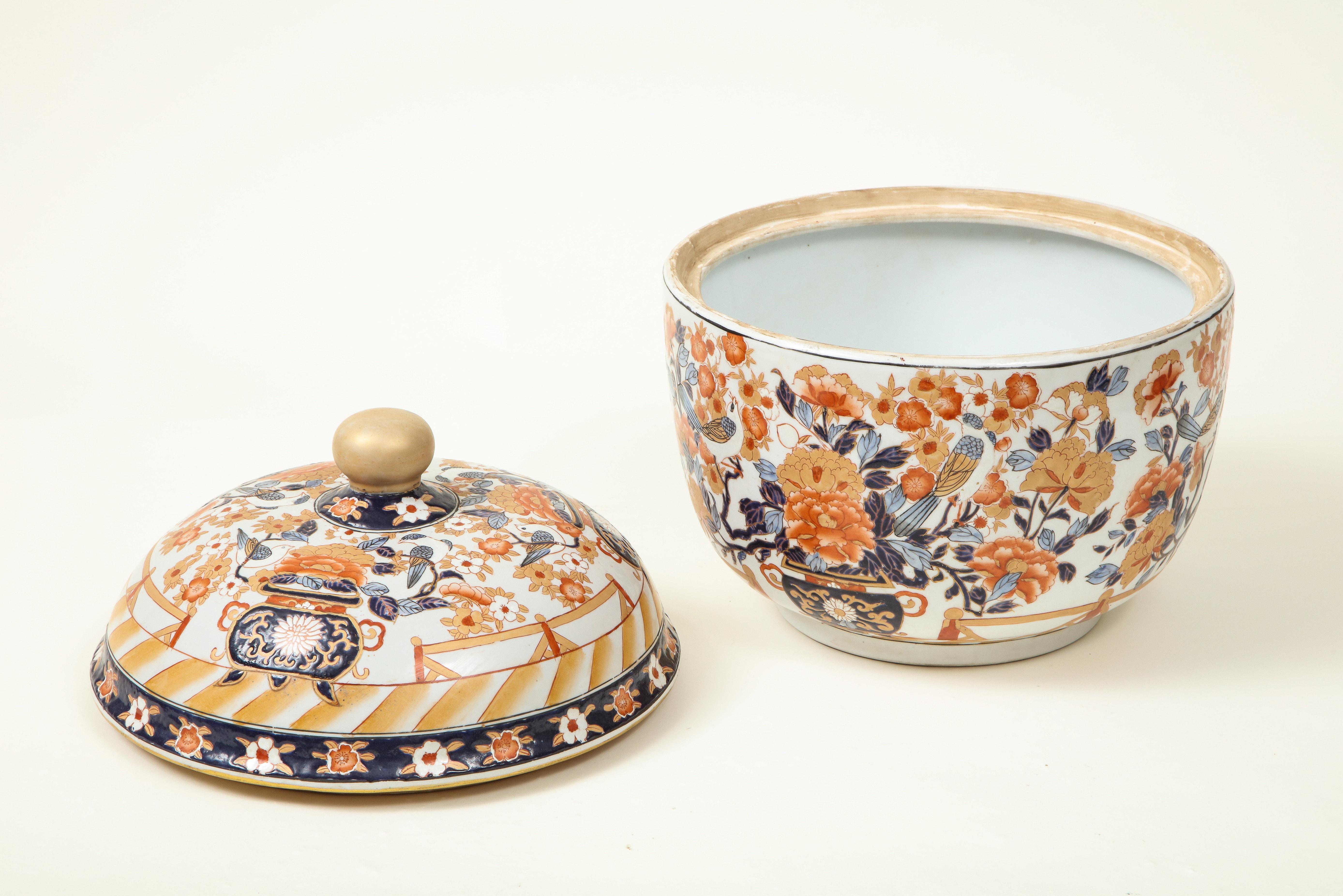 Chinese Export Porcelain Imari Covered Tureen 7