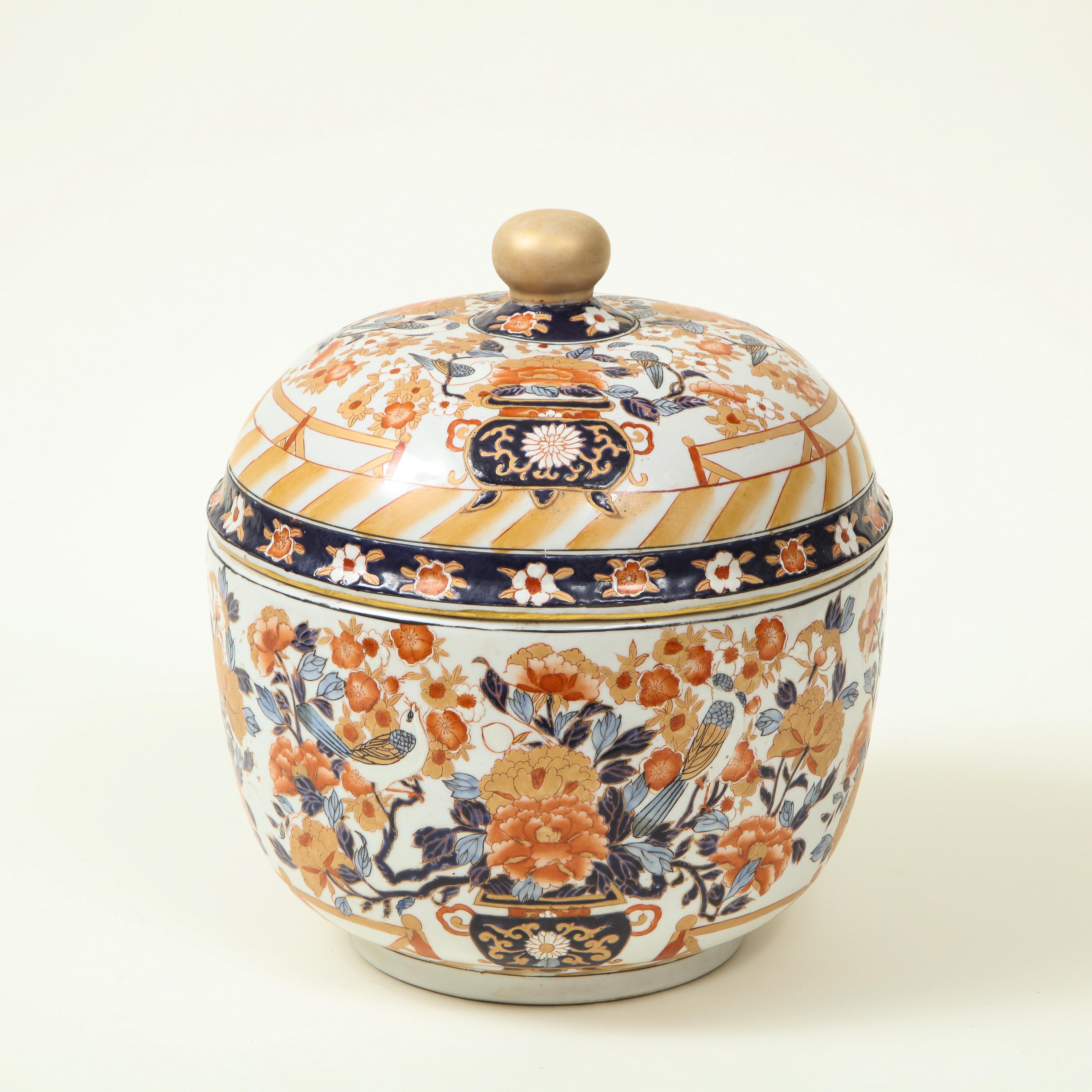 Chinese Export Porcelain Imari Covered Tureen 4