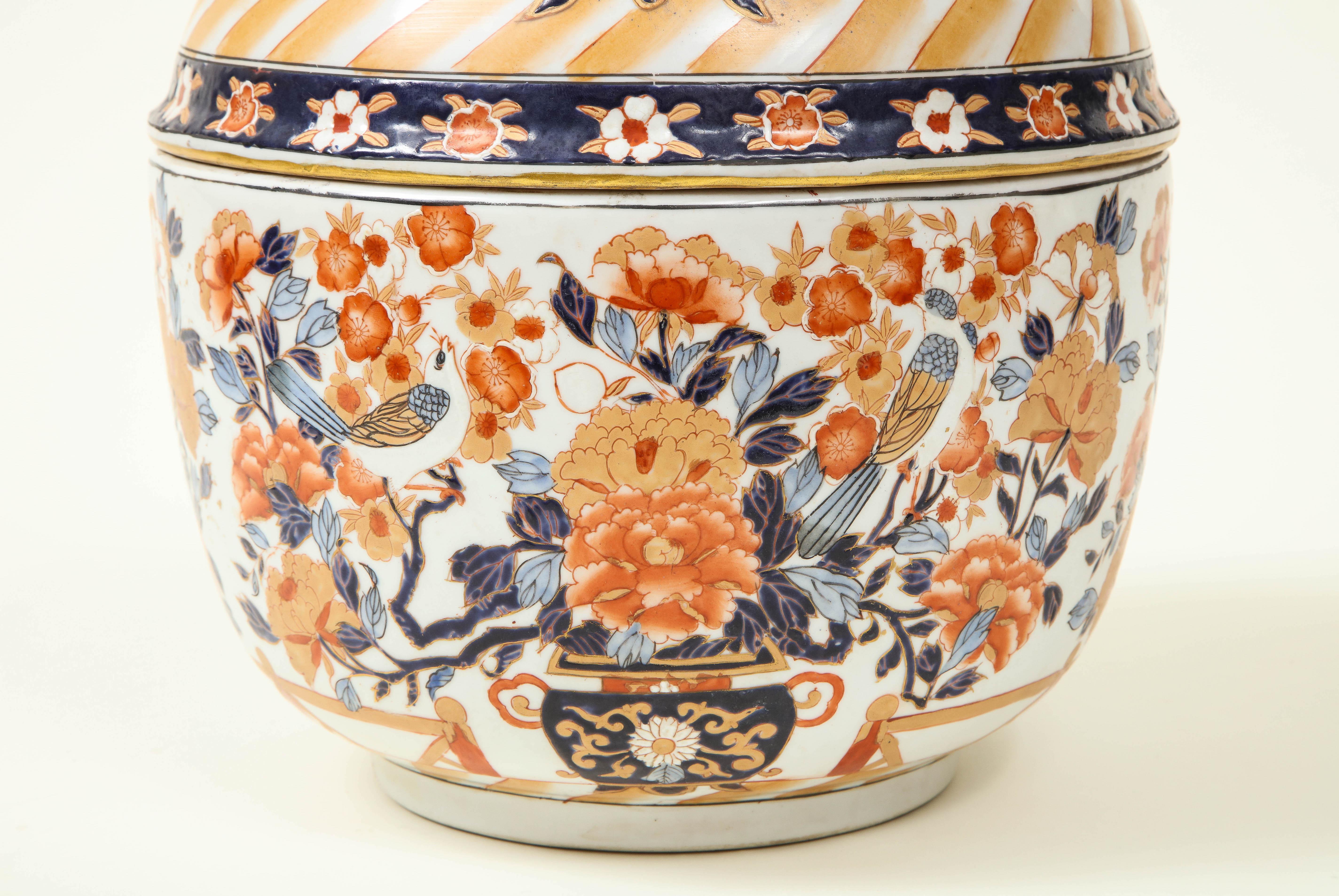 Chinese Export Porcelain Imari Covered Tureen 5