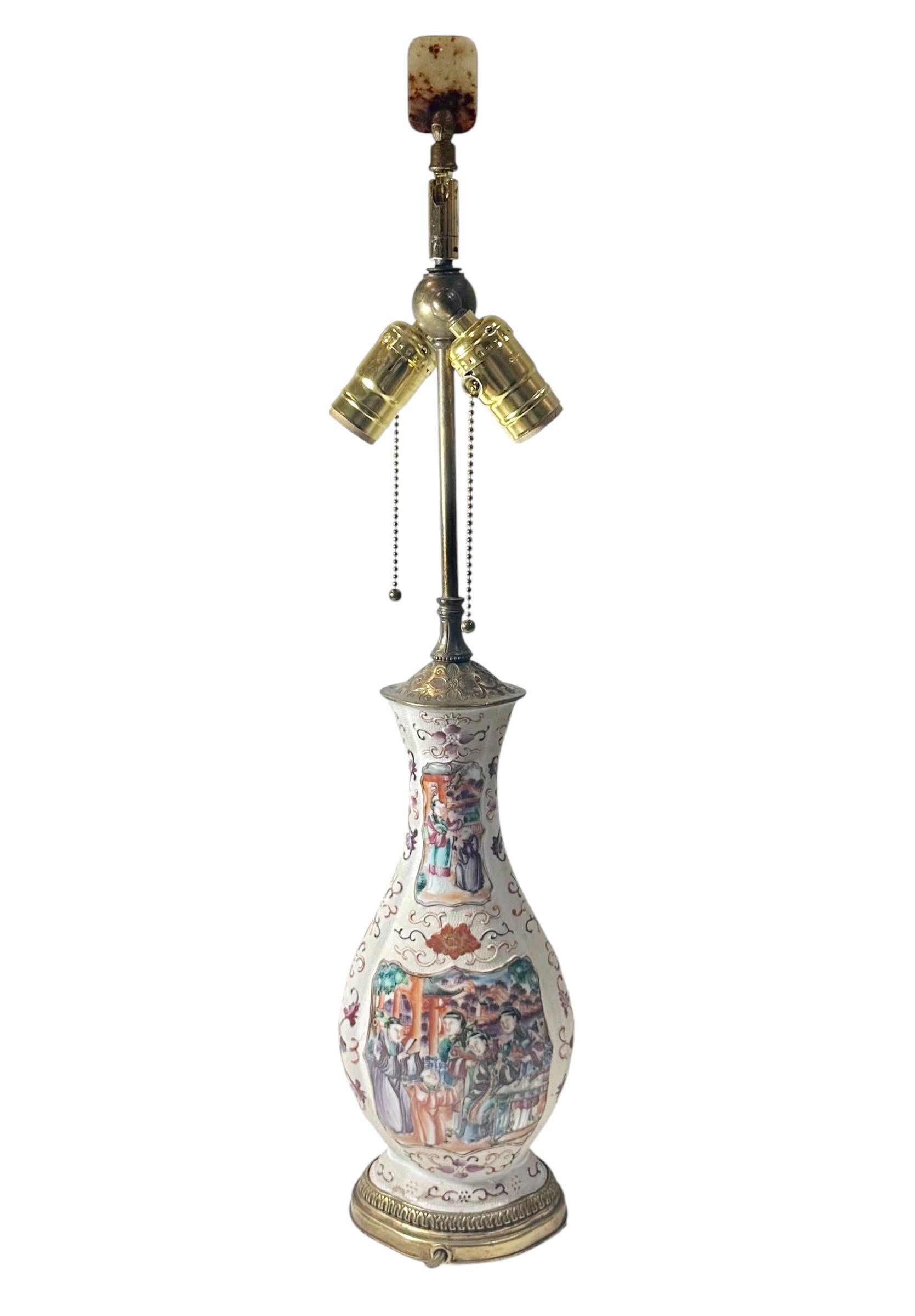 Début du 20ème siècle Lampe en porcelaine d'exportation chinoise en vente