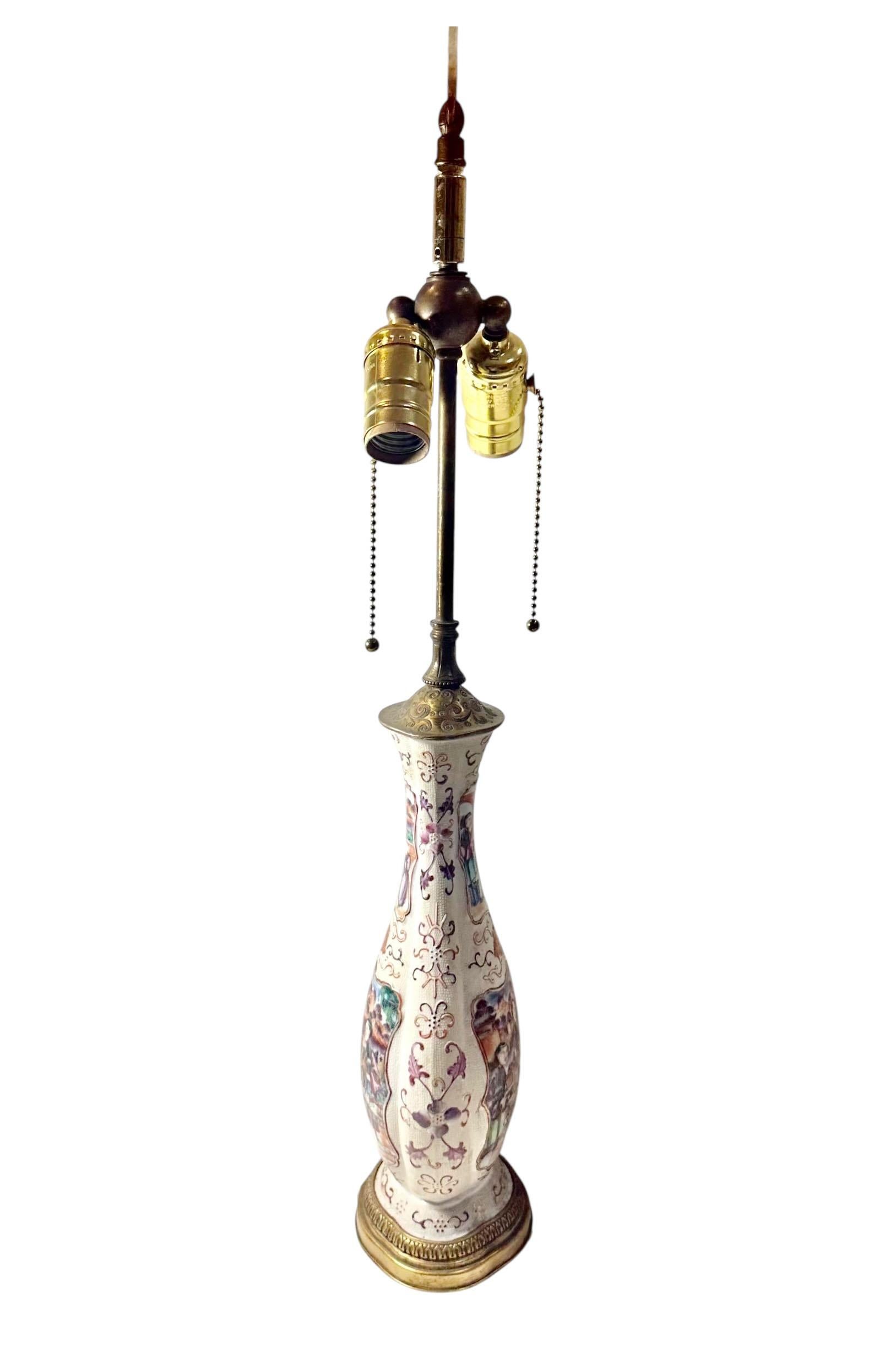 Porcelaine Lampe en porcelaine d'exportation chinoise en vente