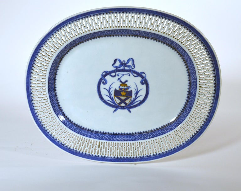 Chinese Export Porcelain Large Armorial Blue & White Openwork Dishes, Bruce Arms For Sale 2