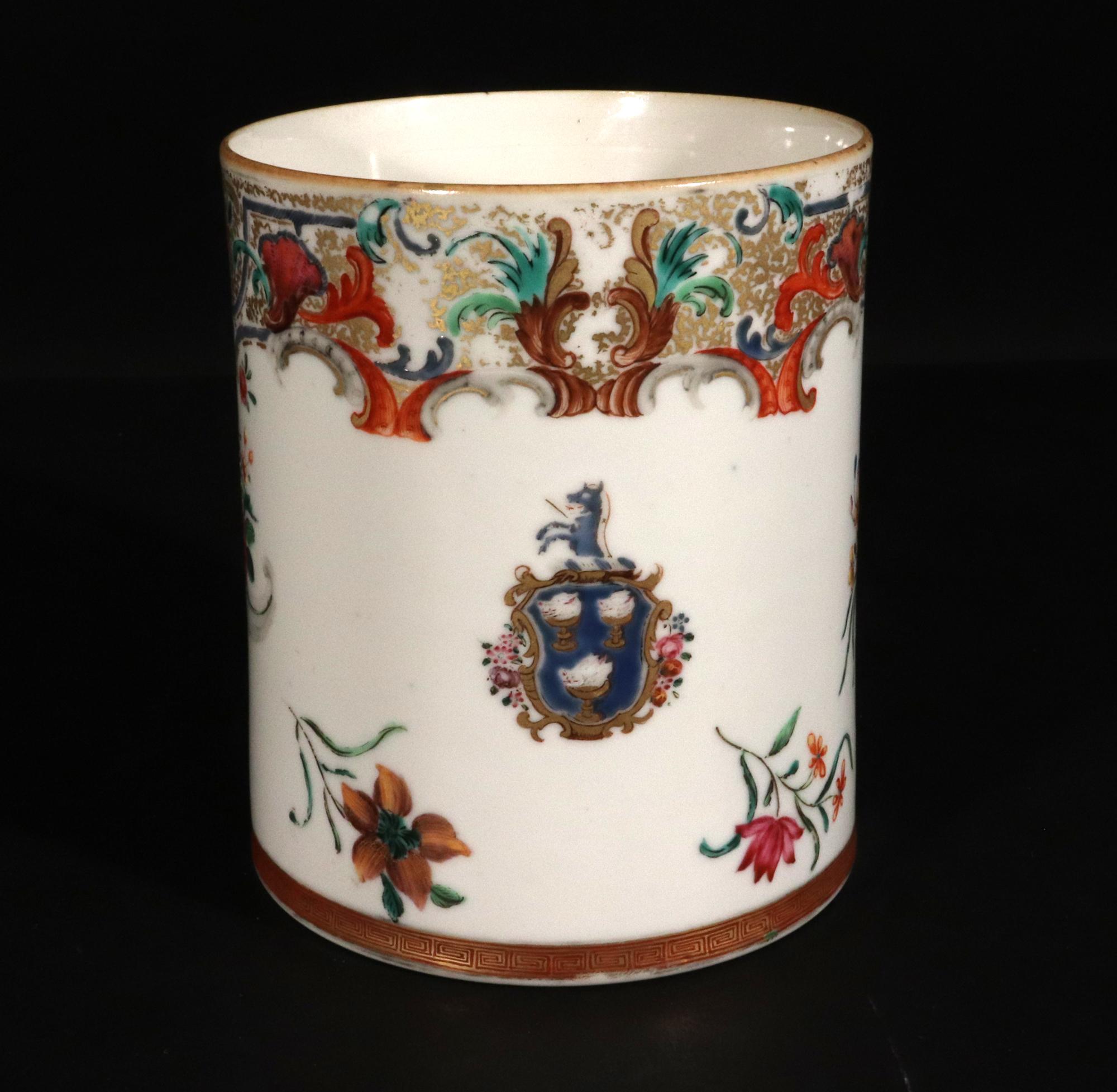 Chinese Export Porcelain Large Armorial Tankard For Sale 1