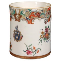 Grande chope armoriée en porcelaine d'exportation chinoise