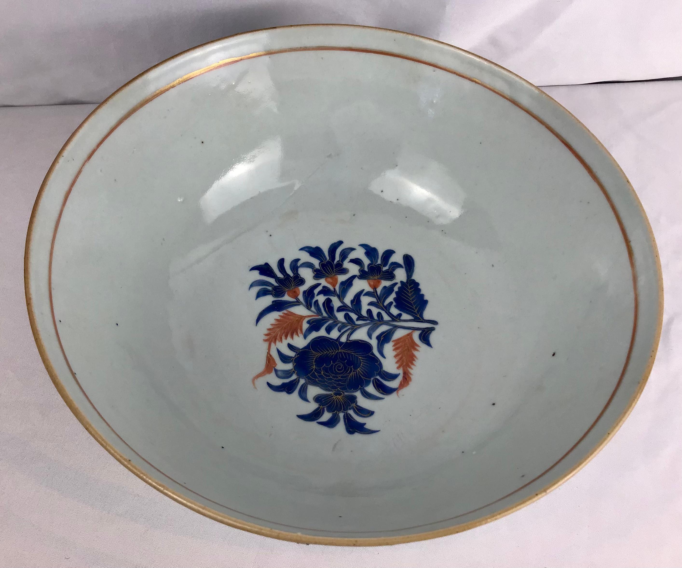 Chinese Export Porcelain Large Bowl Cobalt and Gilt  For Sale 4