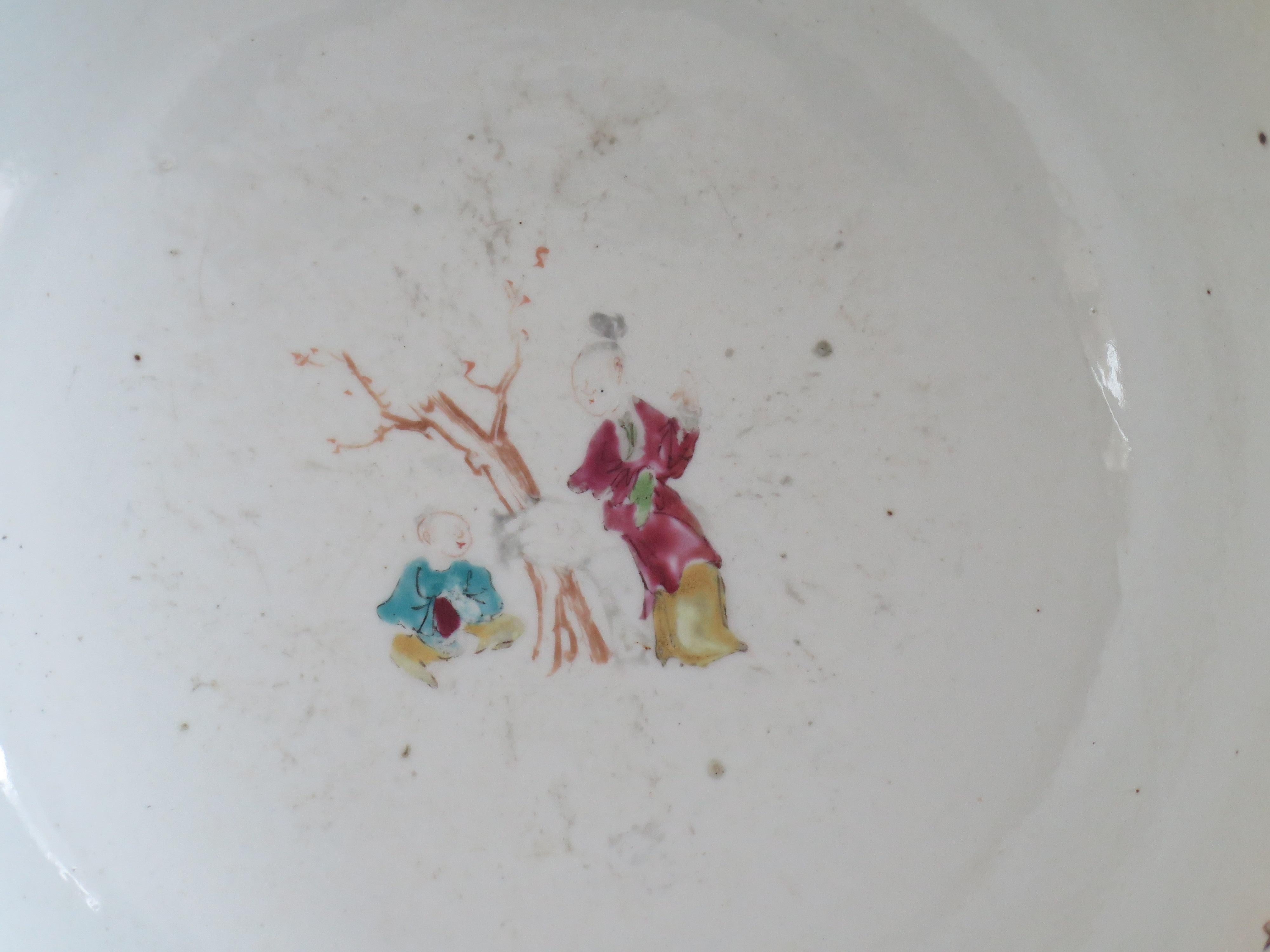Large Chinese Export Porcelain Bowl Finely Hand Painted, Qing Qianlong Ca 1770 4