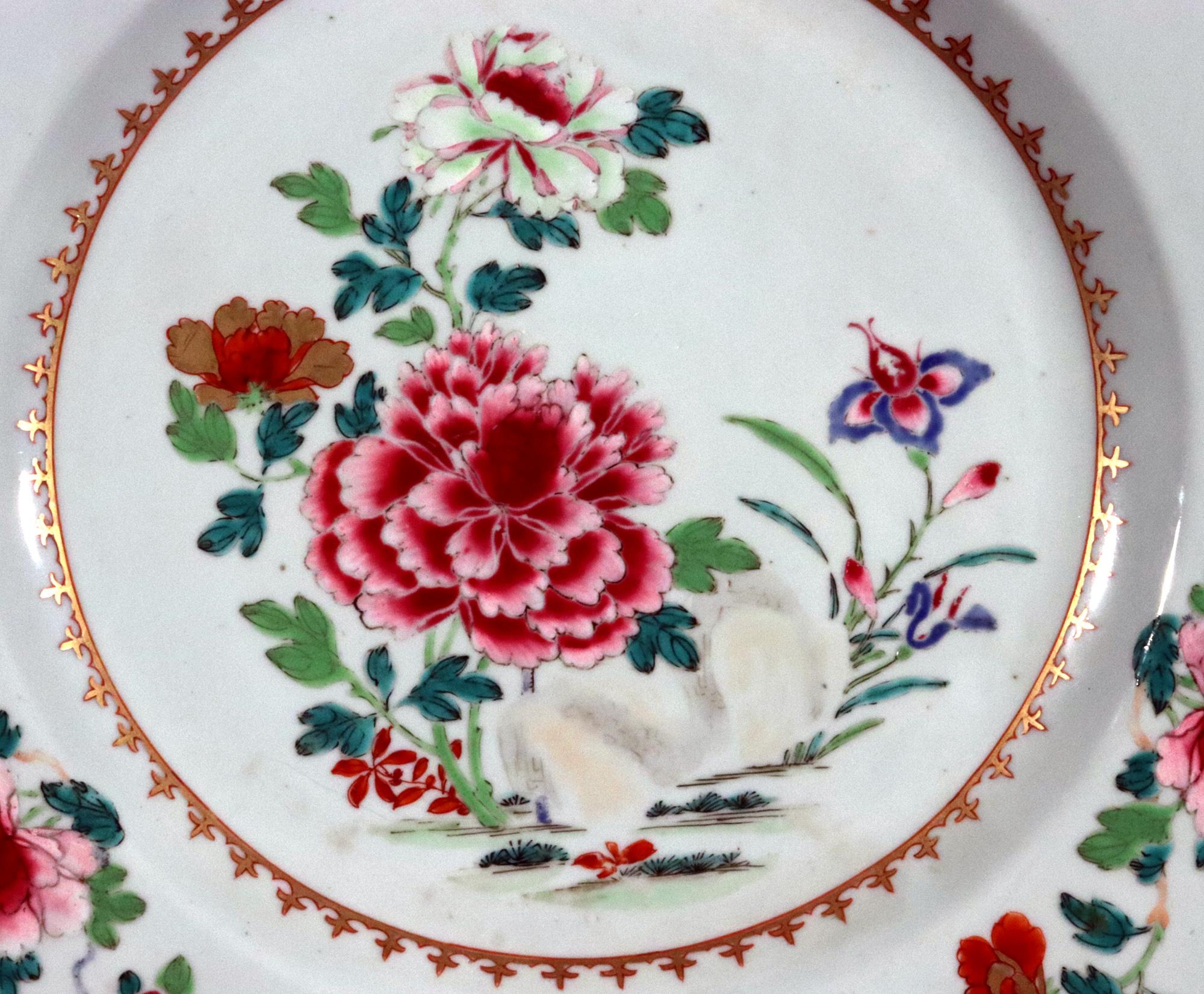 Plato grande de porcelana china de exportación con flores Famille Rose Exportación china en venta