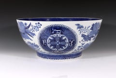 Chinese Export Porcelain Large Underglaze Blue Fitzhugh Bowl