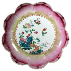 Antique Chinese Export Porcelain Lotus Leaf Shaped Dish, circa 1765