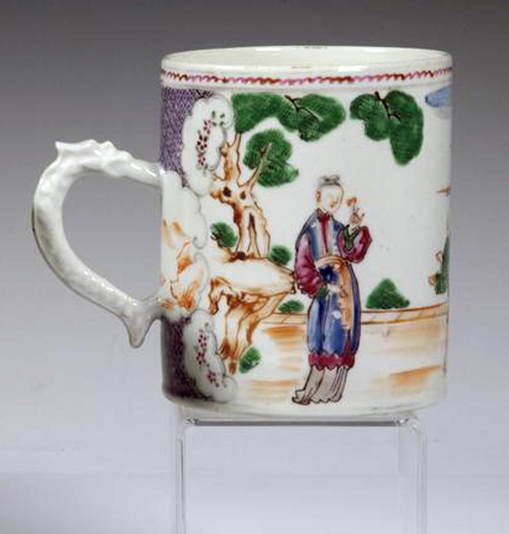 Chinese Export Porcelain Mandarin Pattern Dragon Handled Mug or Tankard 4