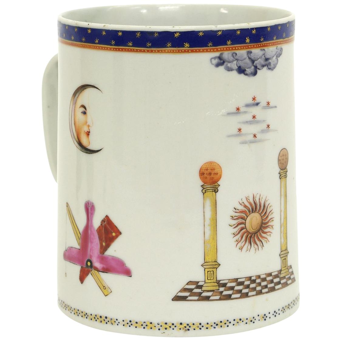 Chinese Export Porcelain Masonic Mug, circa 1795 For Sale
