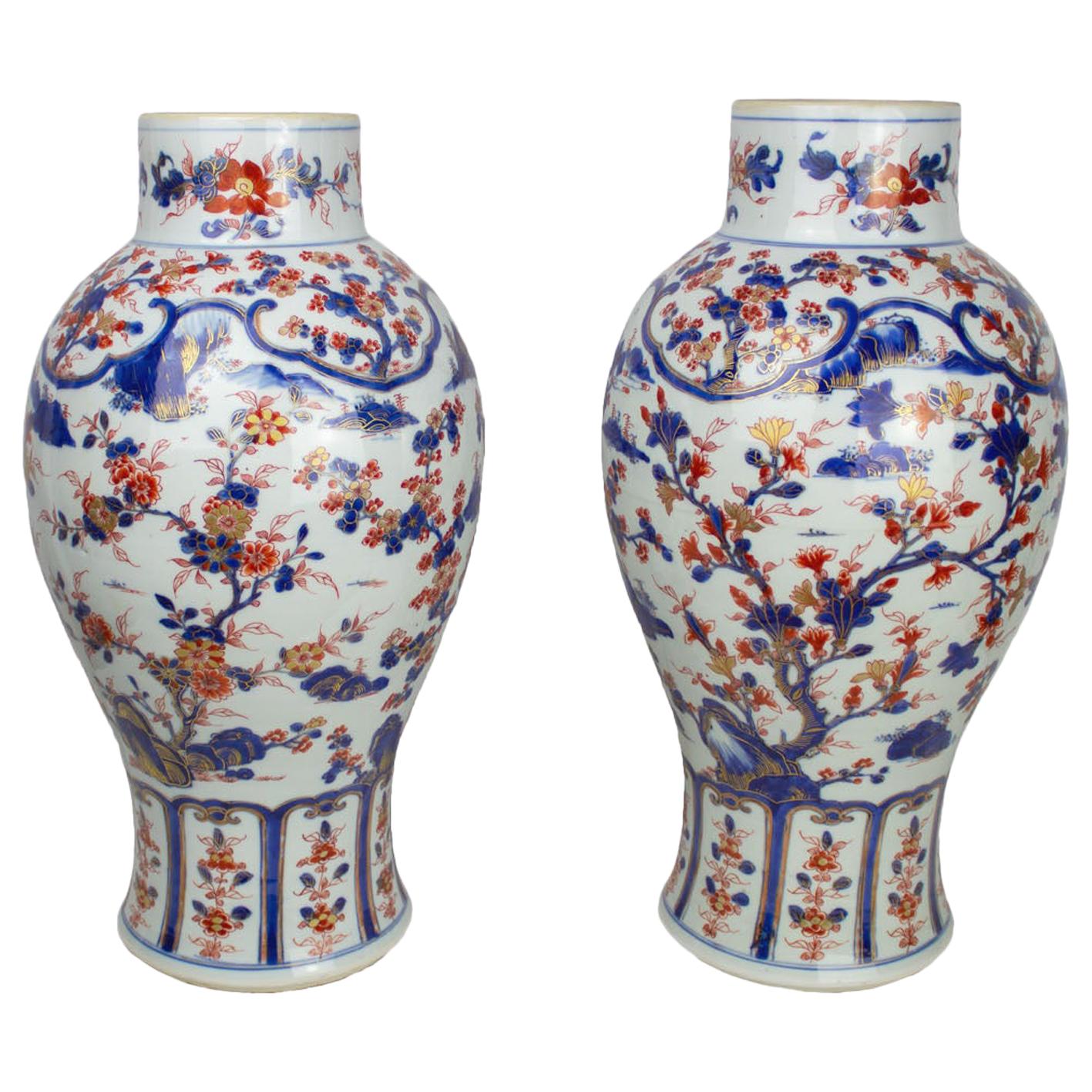 Chinese Export Porcelain Pair of Jars, Kangxi, '1662-1722' For Sale