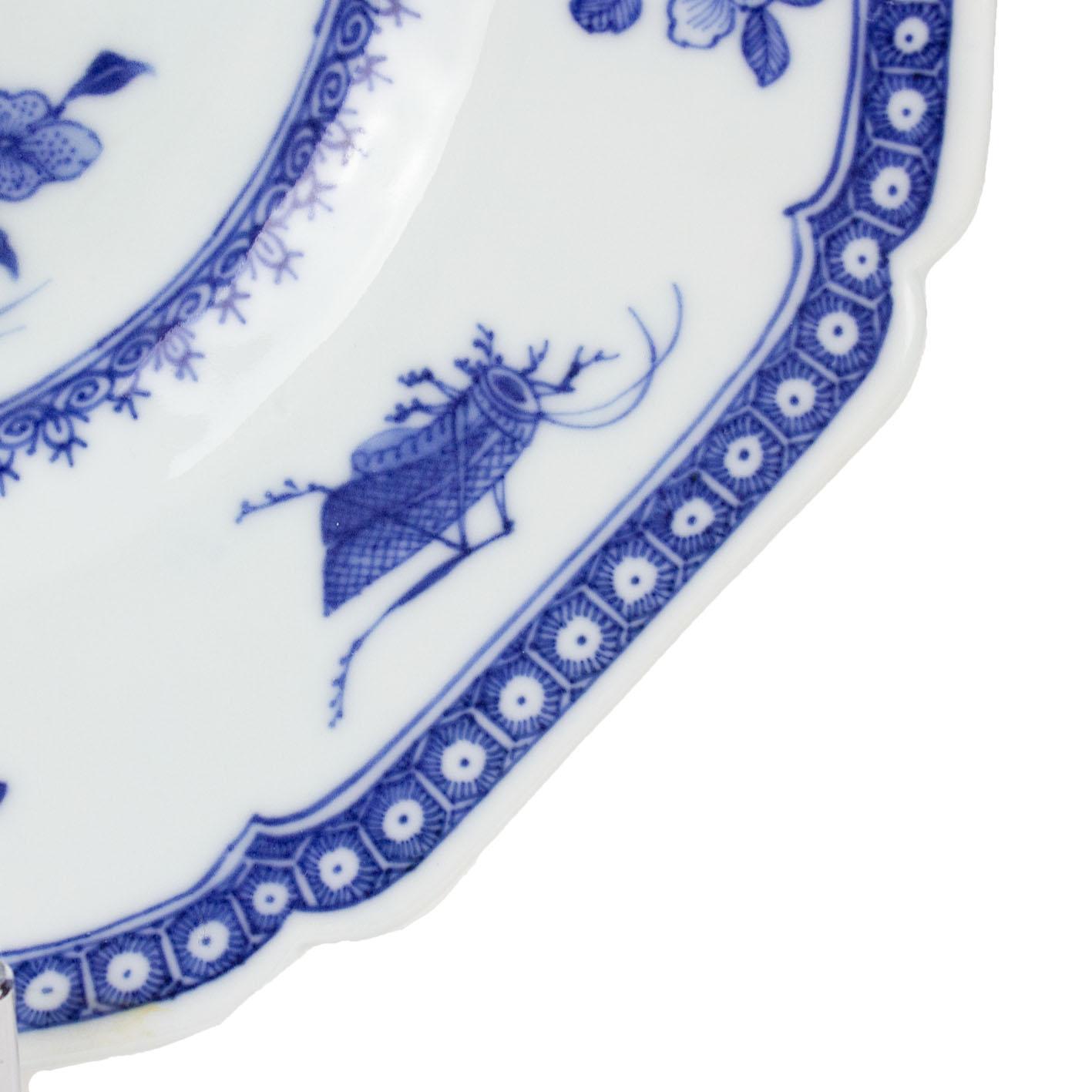 Chinese Export Porcelain Pair of Octogonal Platters, Qianlong '1736-1795' For Sale 3