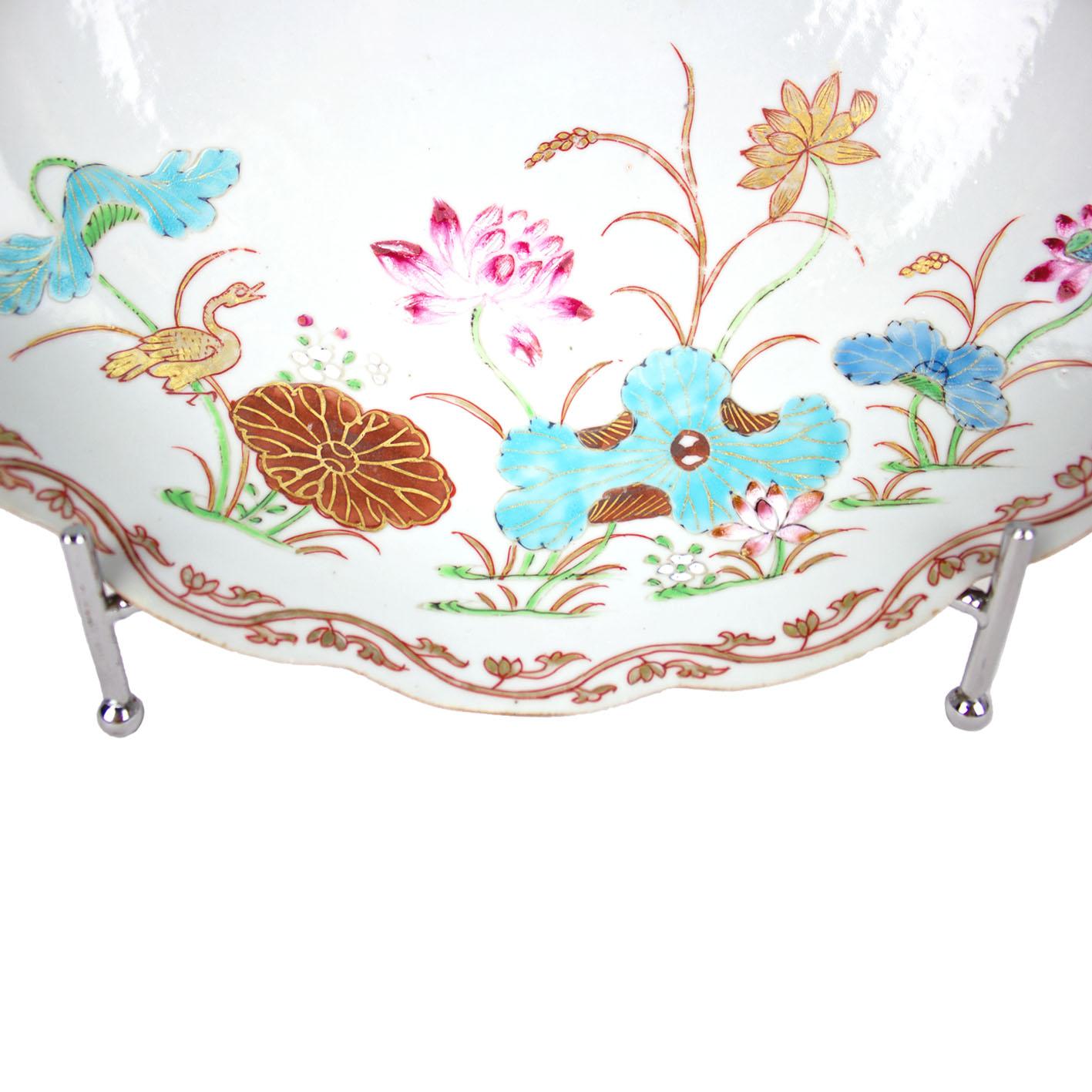 18th Century Chinese Export Porcelain Pair of Saucers, Qianlong, 1736-1795 For Sale