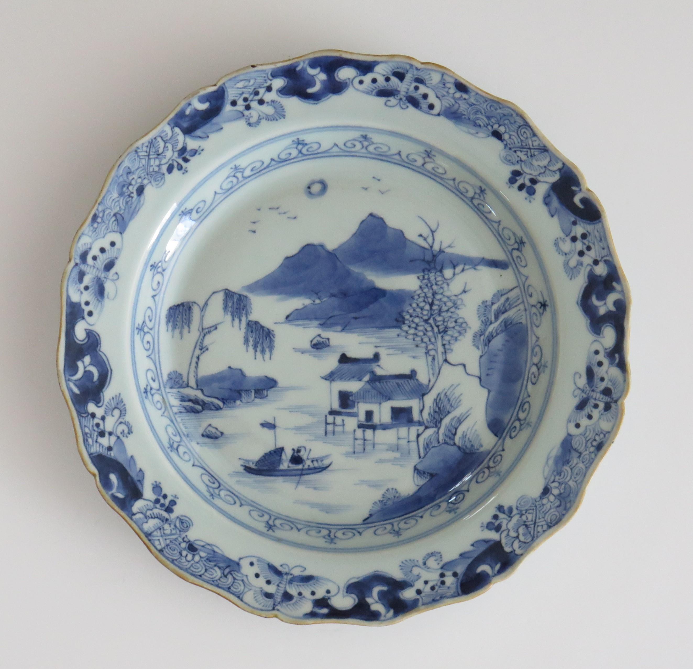Chinese Export Porcelain Plate Blue and White Waterside Scene, Qing, circa 1770 In Good Condition In Lincoln, Lincolnshire