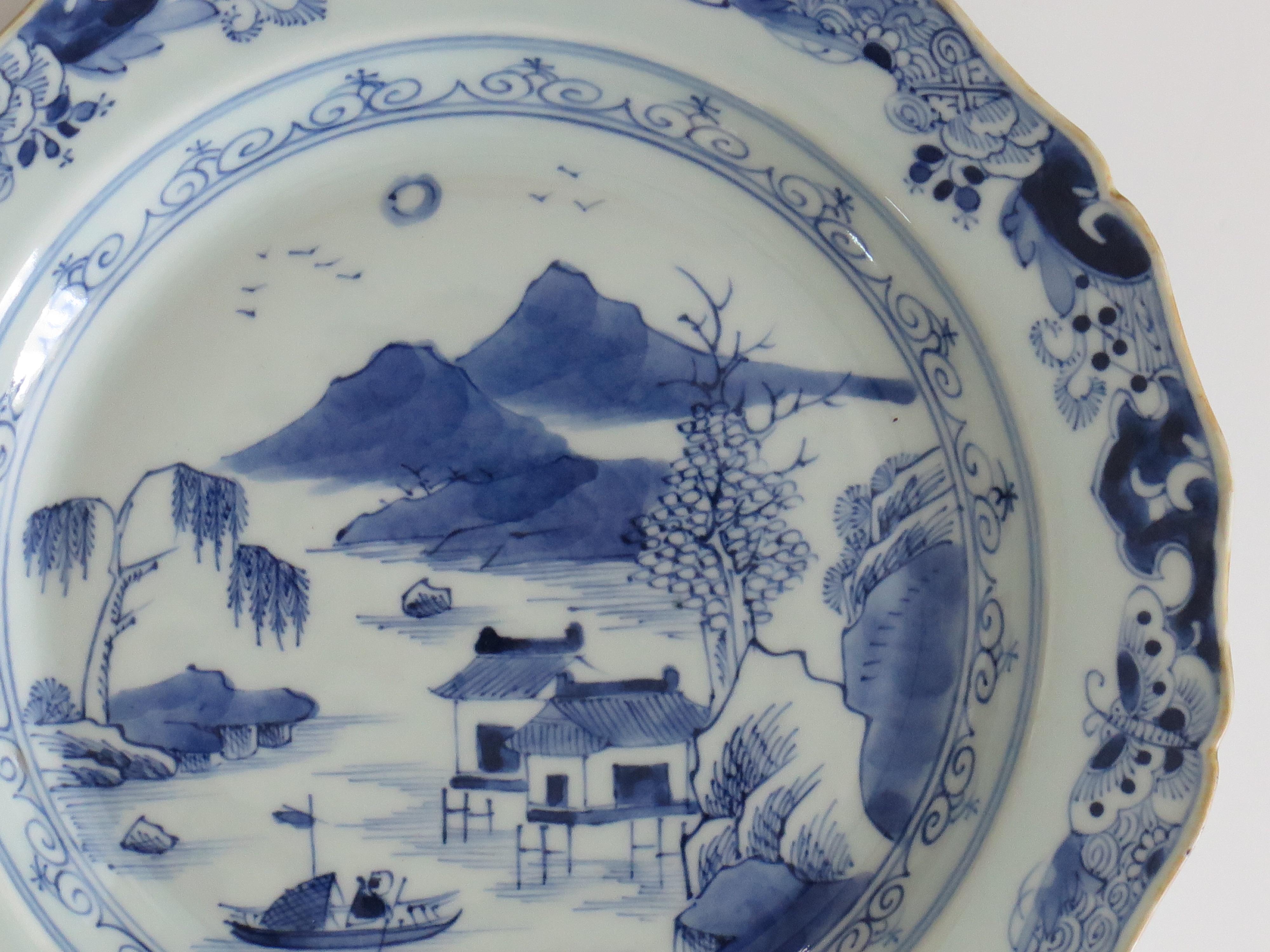 Chinese Export Porcelain Plate Blue and White Waterside Scene, Qing, circa 1770 2