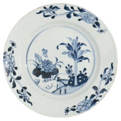 Chinese export porcelain plate decorated in cobalt blue underglaze, c. 1720-40