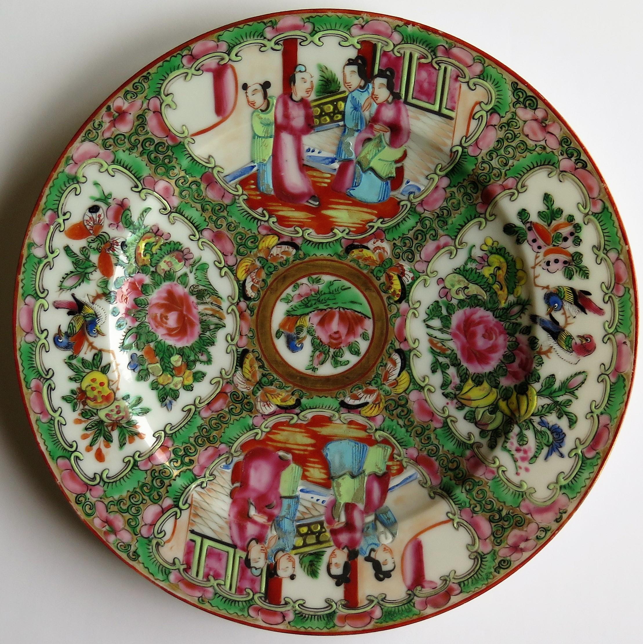 19th Century Chinese Export Porcelain Plate Rose Medallion Hand Painted, Qing, circa 1870