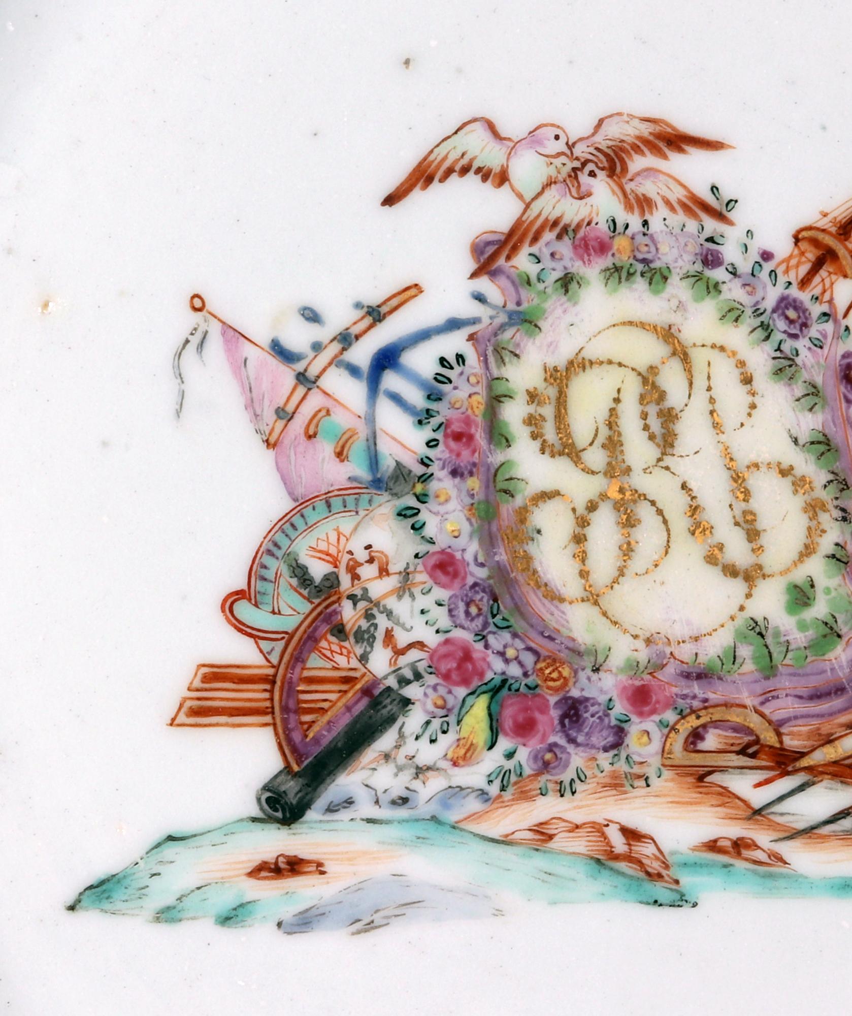 Chinese Export Porcelain Armorial Crested Soup Plate For Sale 3