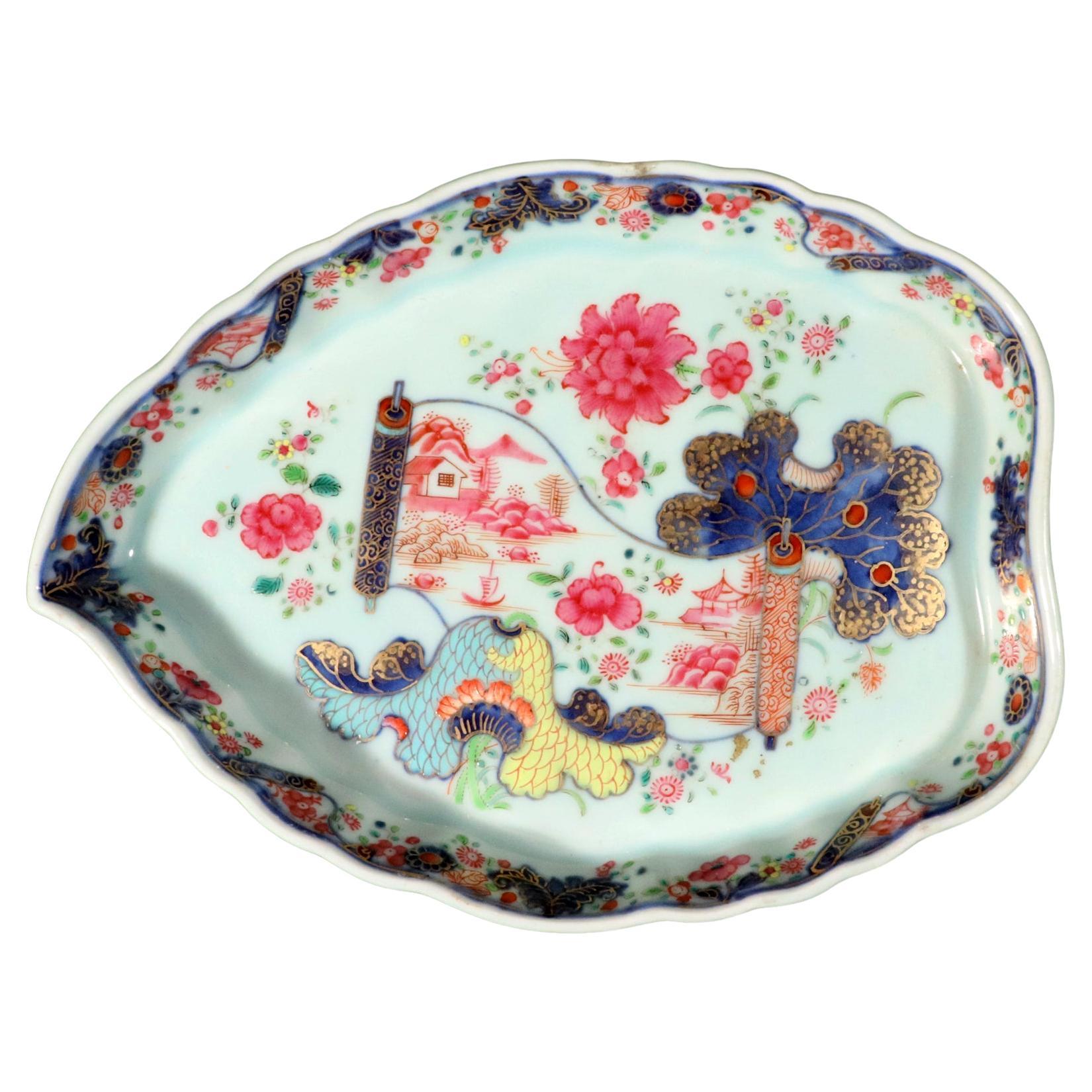 Chinese Export Porcelain Pseudo Tobacco Leaf Shaped Dish with Puce Scroll For Sale