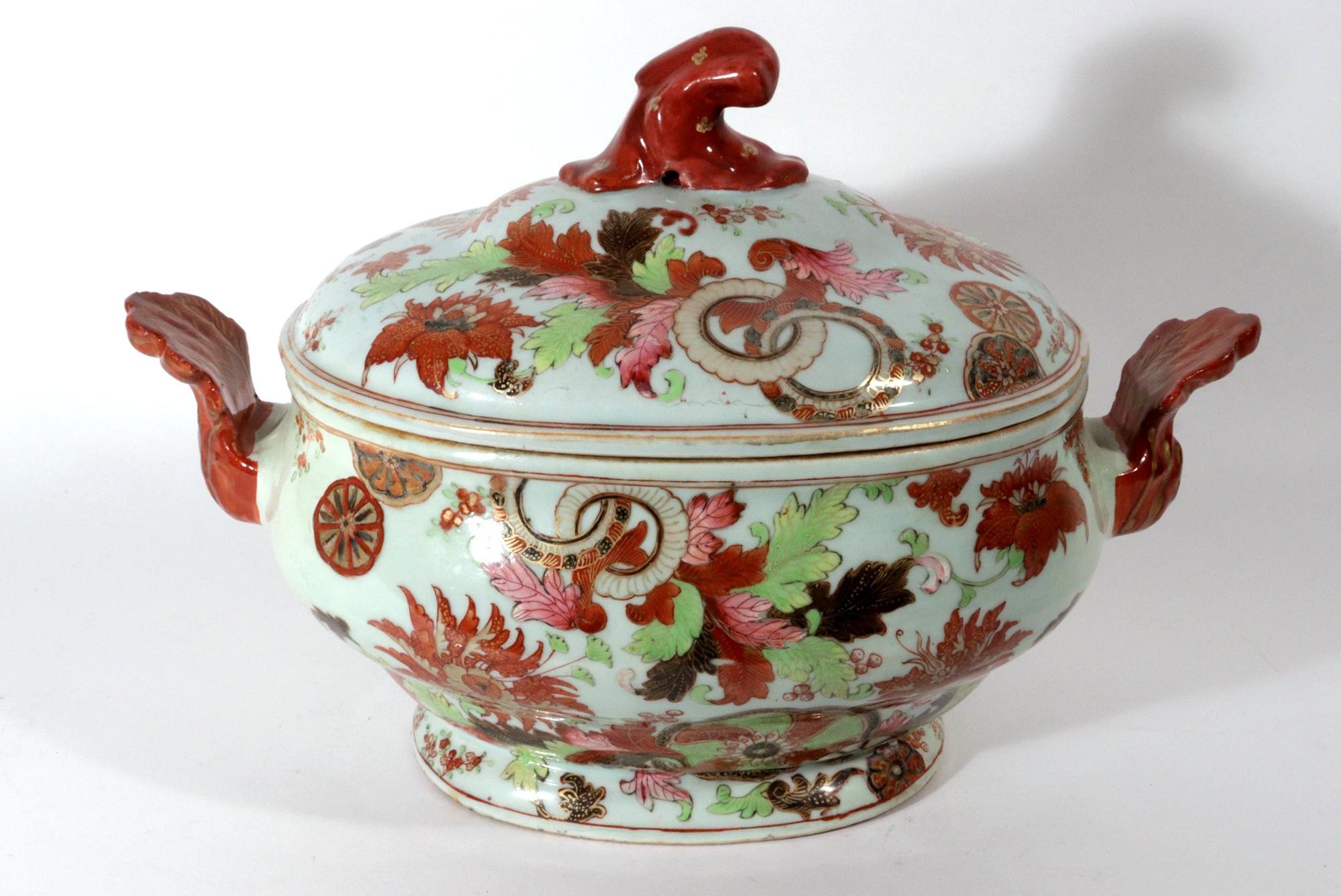 Chinese Export Porcelain Pseudo Tobacco Leaf Soup Tureen and Cover 2