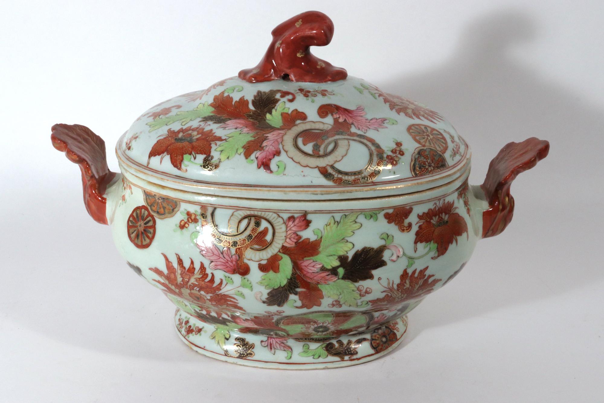 Chinese Export Porcelain Pseudo Tobacco Leaf Soup Tureen and Cover 3