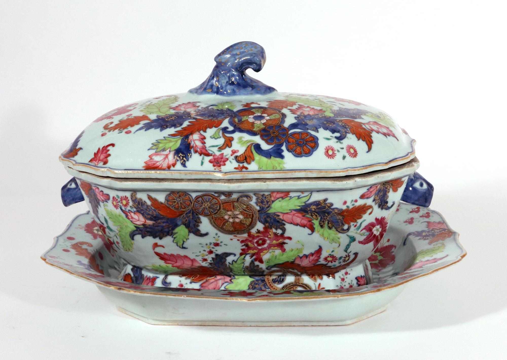 Mid-18th Century Chinese Export Porcelain Pseudo Tobacco Leaf Soup Tureen, Cover, and Stand