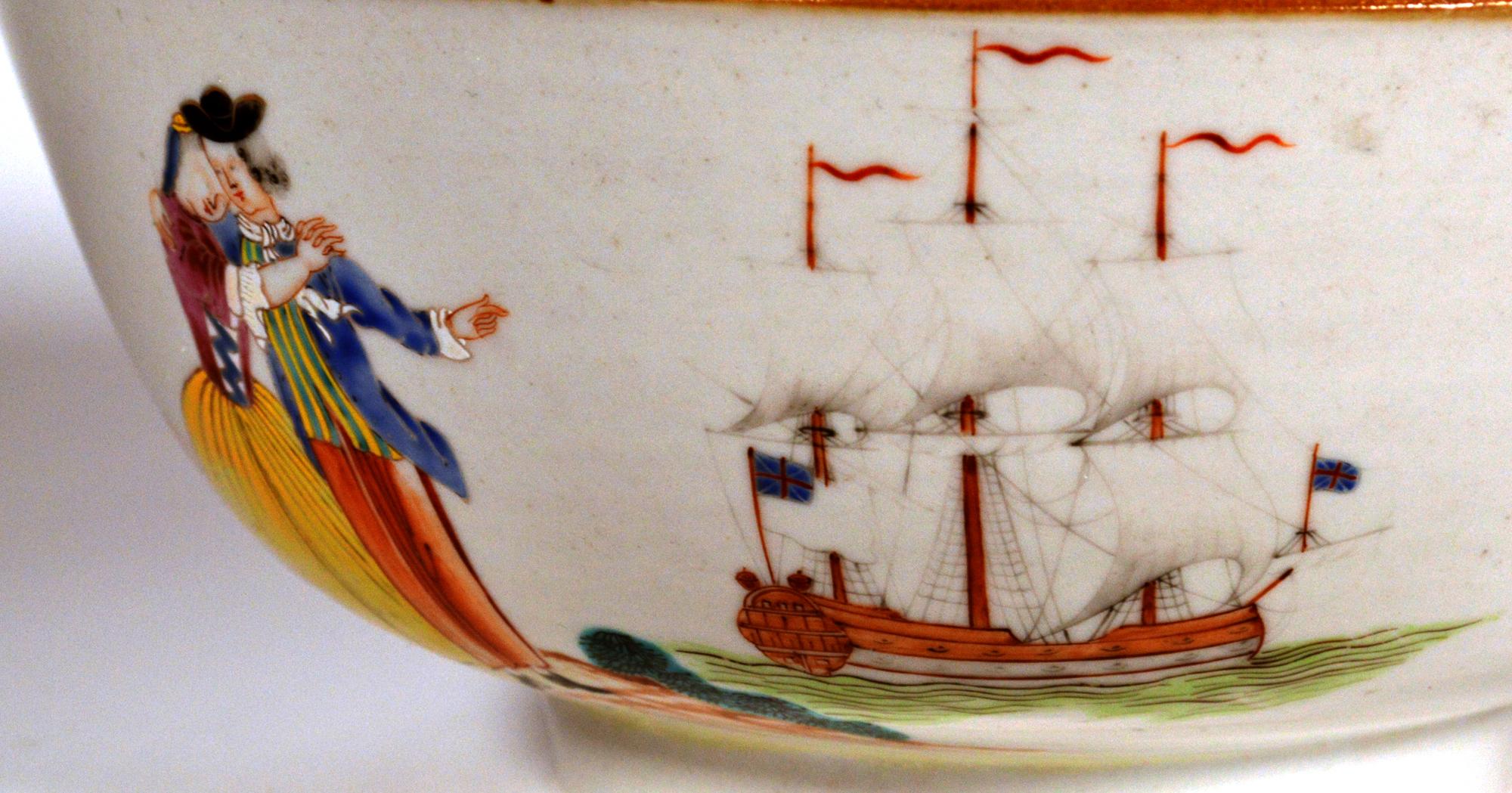 Chinois Bol à punch en porcelaine d'exportation chinoise Départ er retour d'un marin Farwell avec navire de la marine royale en vente