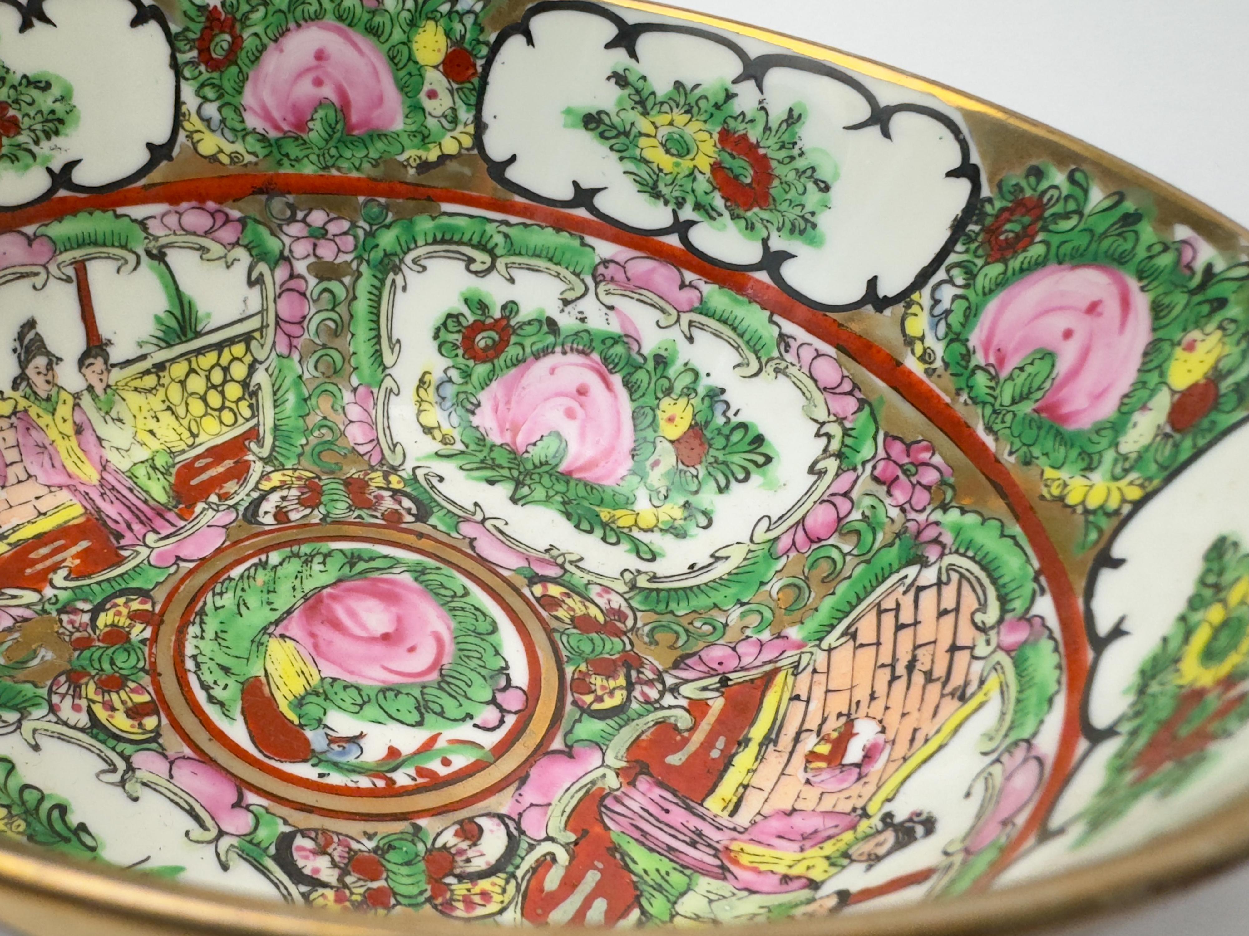 20ième siècle Bol à riz en porcelaine chinoise, Macao, 20e siècle en vente