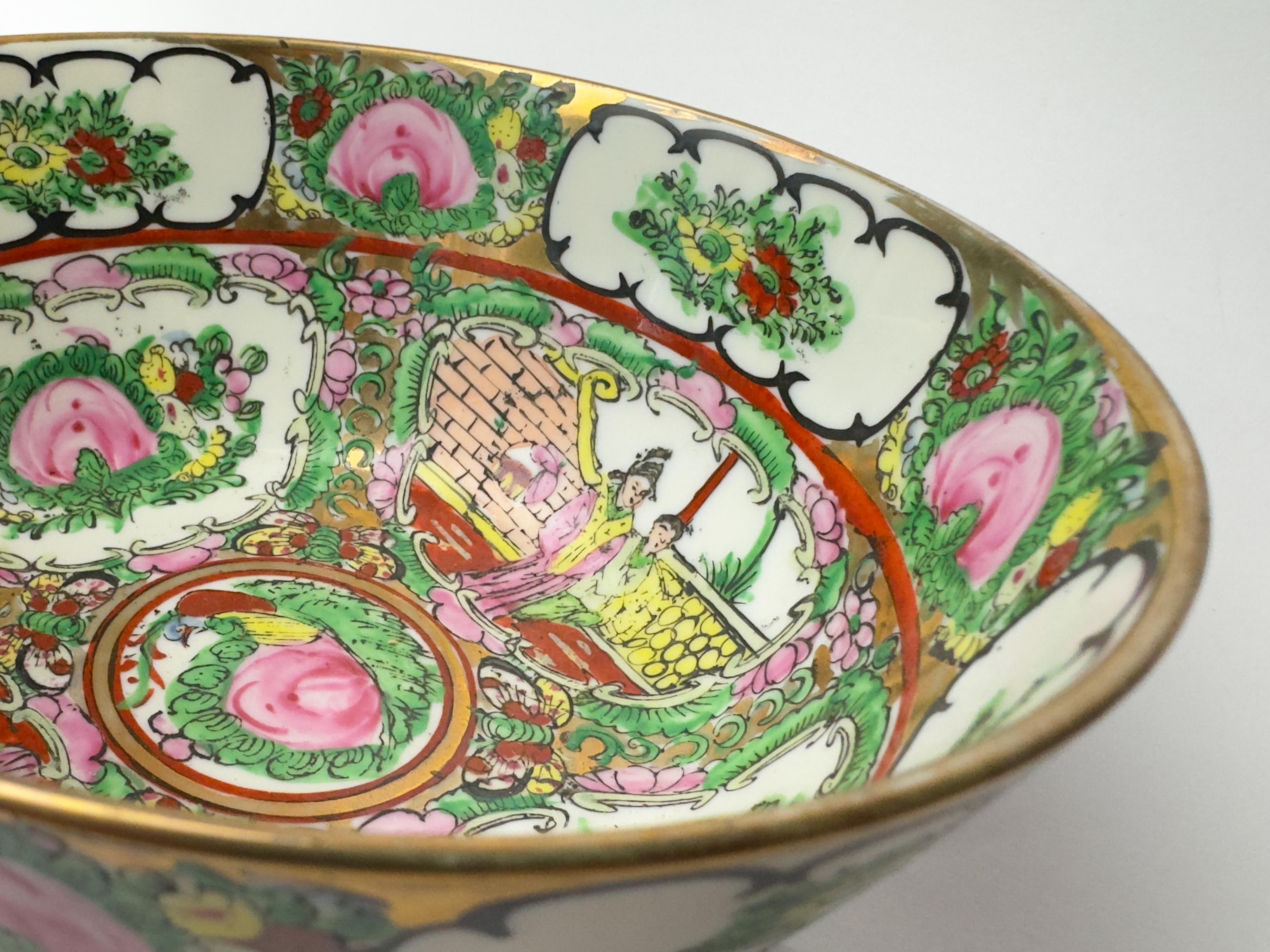 Porcelaine Bol à riz en porcelaine chinoise, Macao, 20e siècle en vente
