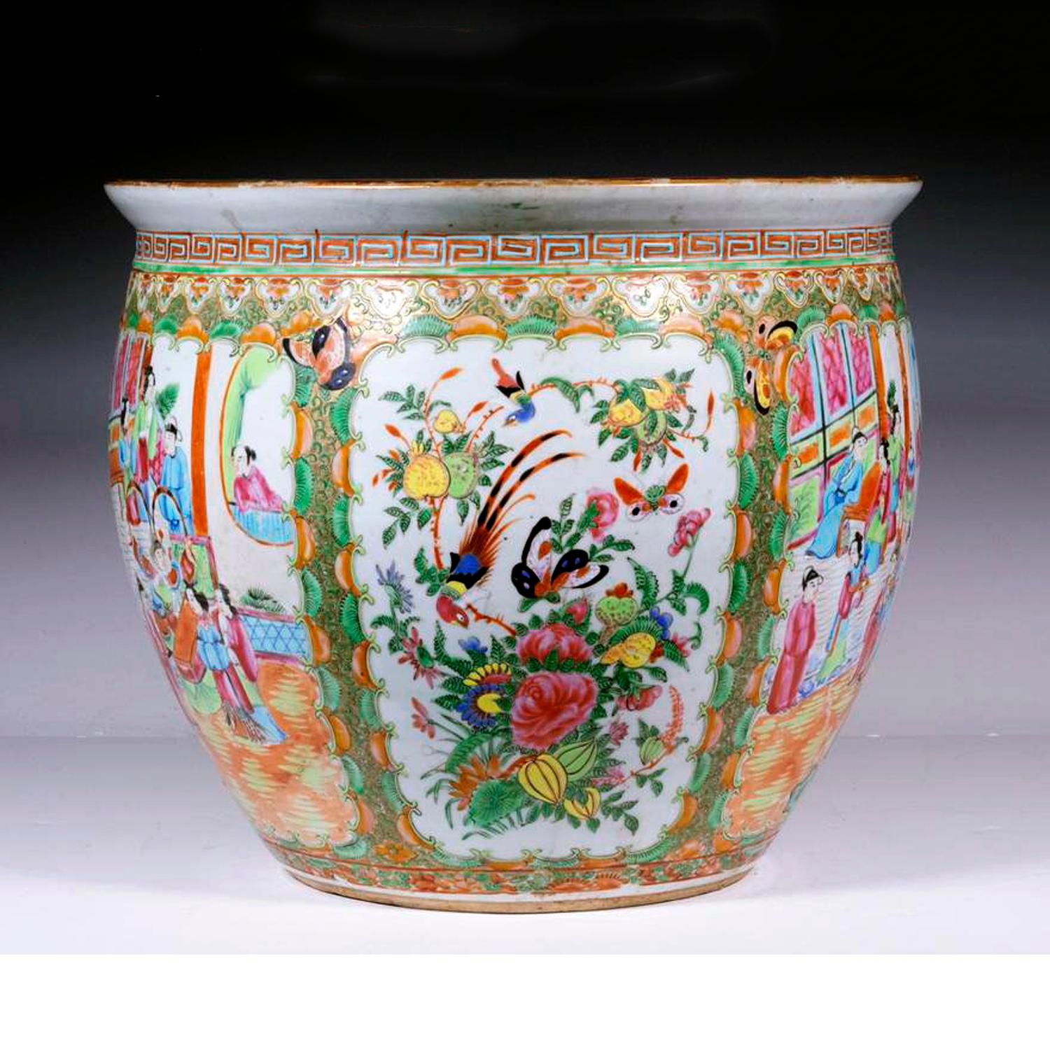 19th Century Chinese Export Porcelain Rose Medallion Fish Bowl or Jardiniere