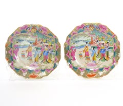 Chinese Export Porcelain Serving Dish Rose Medallion , Qing