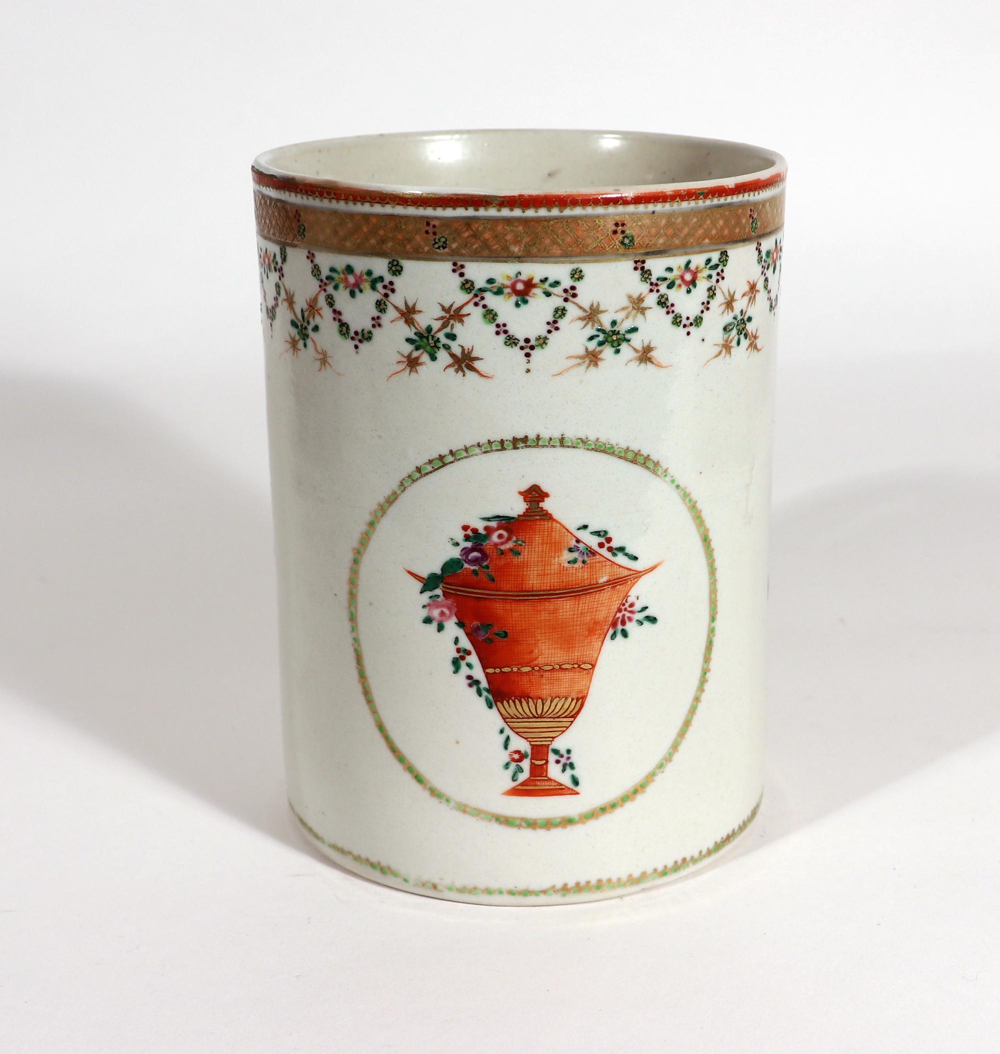 Chinese Export Porcelain Set of Graduated Famille RoseTankards For Sale 4