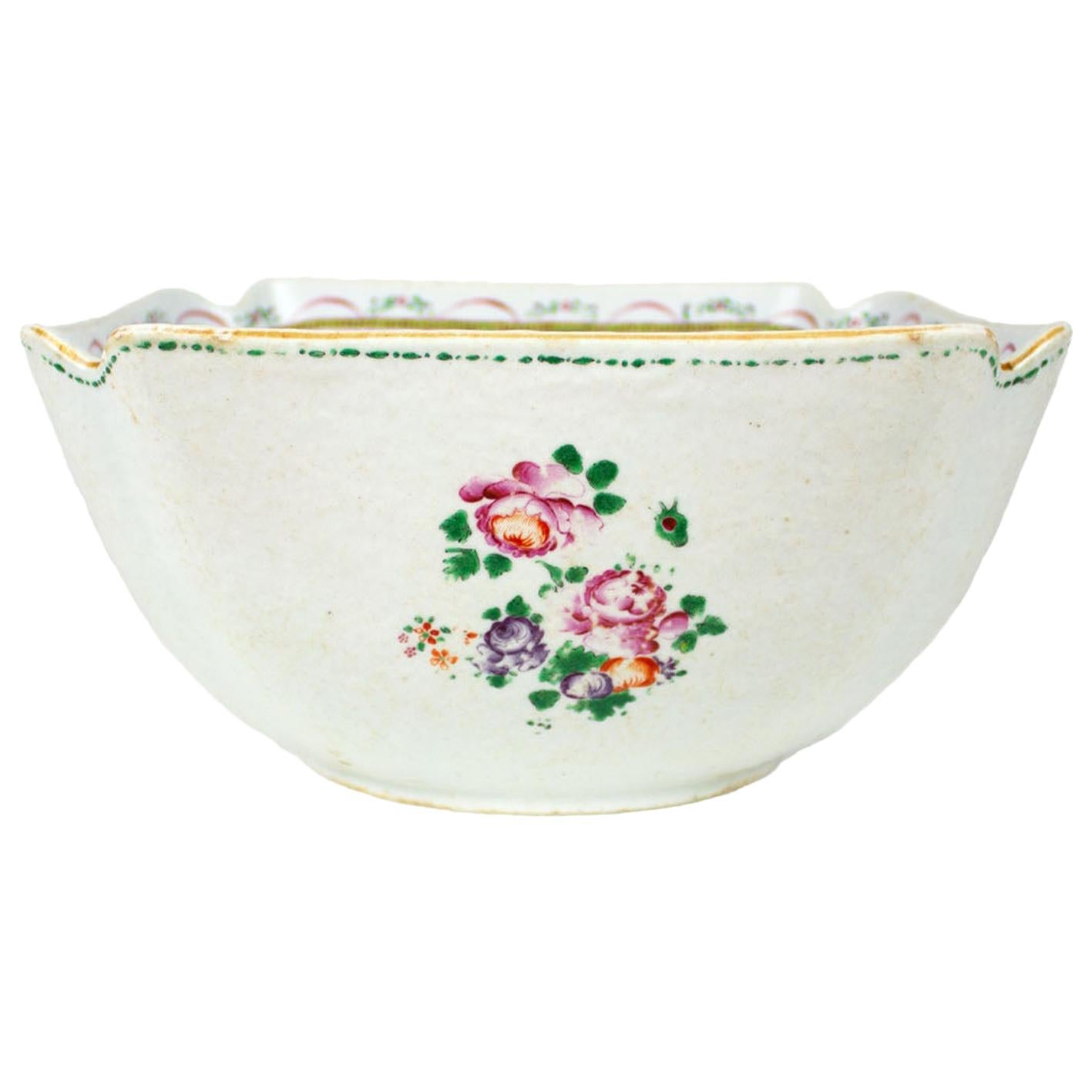 Chinese Export Porcelain Square Bowl, Qianlong For Sale