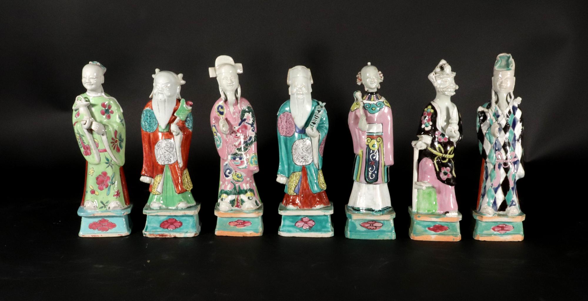Chinese Export Porcelain Taoist Immortal Figures, Eight Immortals and the Leader In Good Condition For Sale In Downingtown, PA