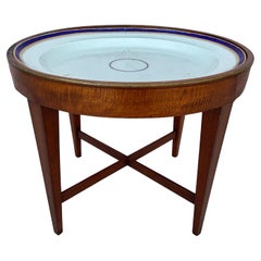 Bandeja de porcelana china de exportación sobre soporte de madera personalizado