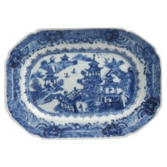 Chinese Export Porcelain Underglaze Blue & White Dish