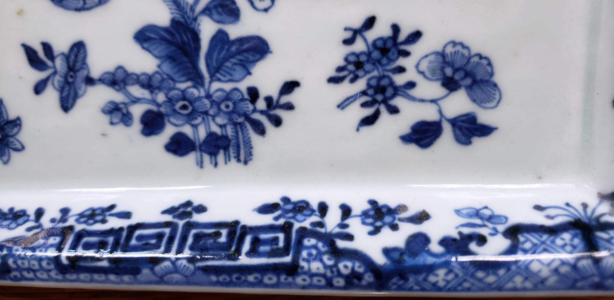 Chinese Export Porcelain Underglaze Blue & White Rectangular Botanical Dishes 3