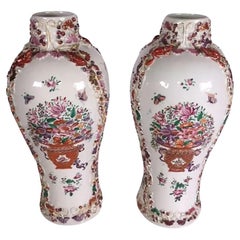 Antique Chinese Export Porcelain Vases with Mice, a Pair