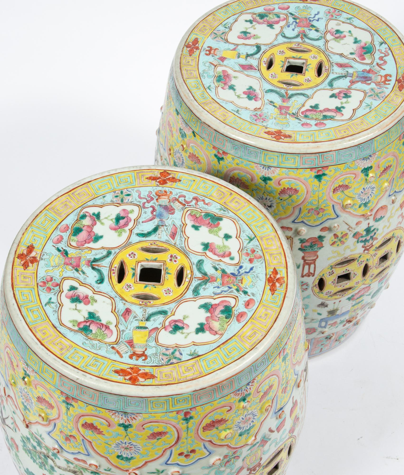 Chinese Export Porcelain Yellow Garden Seats, Mid-19th Century In Good Condition In Downingtown, PA