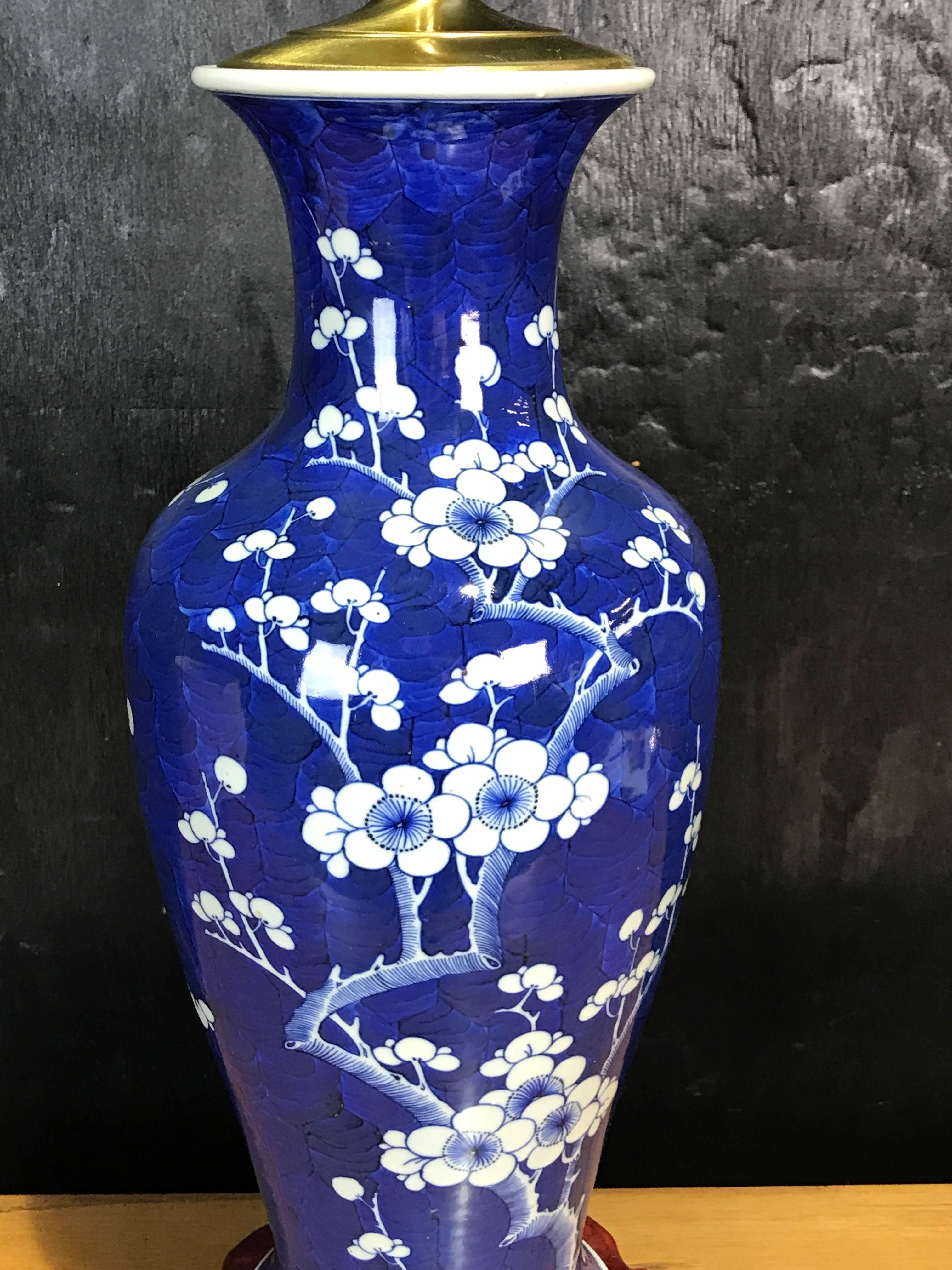 Chinese Export Prunus Vase, Now as a Lamp In Good Condition For Sale In West Palm Beach, FL