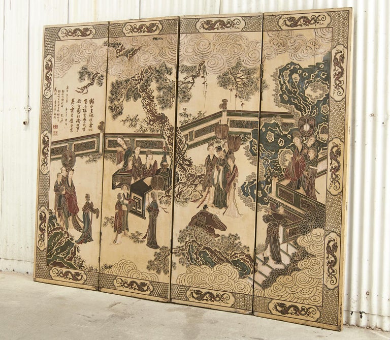 Chinese Export Qing Four Panel Ivory Lacquered Coromandel Screen In Distressed Condition For Sale In Rio Vista, CA
