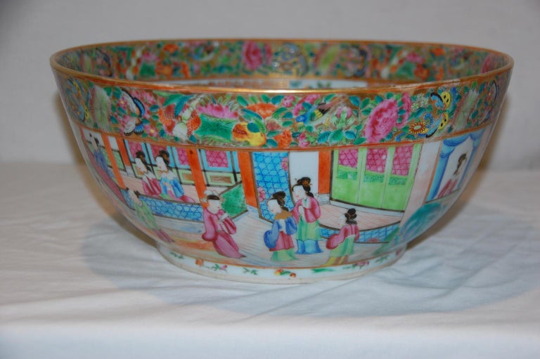 Porcelain Chinese Export Rose Mandarin Punch Bowl, circa 1840 For Sale