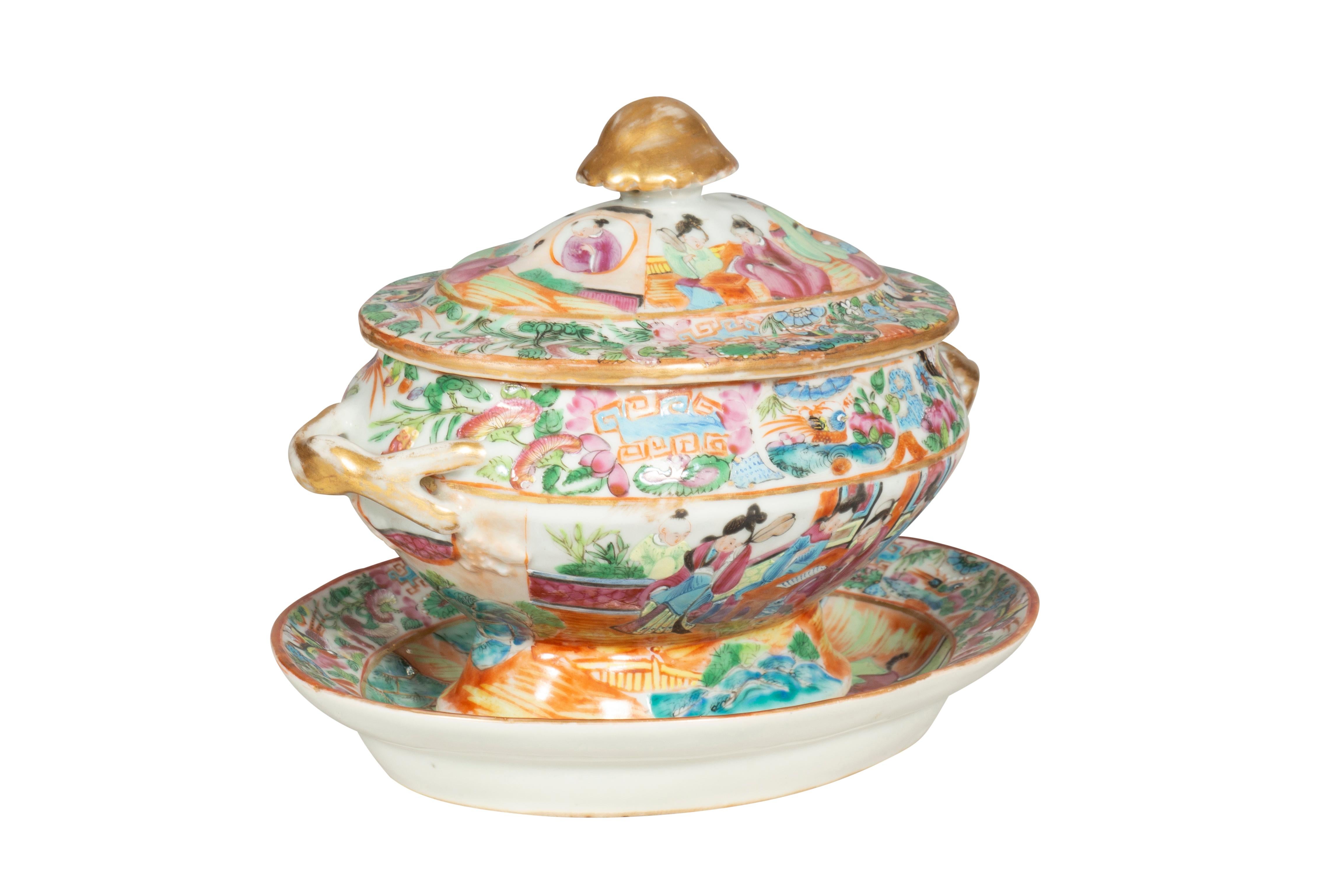 Porcelain Chinese Export Rose Mandarin Sauce Tureen And Underplate For Sale