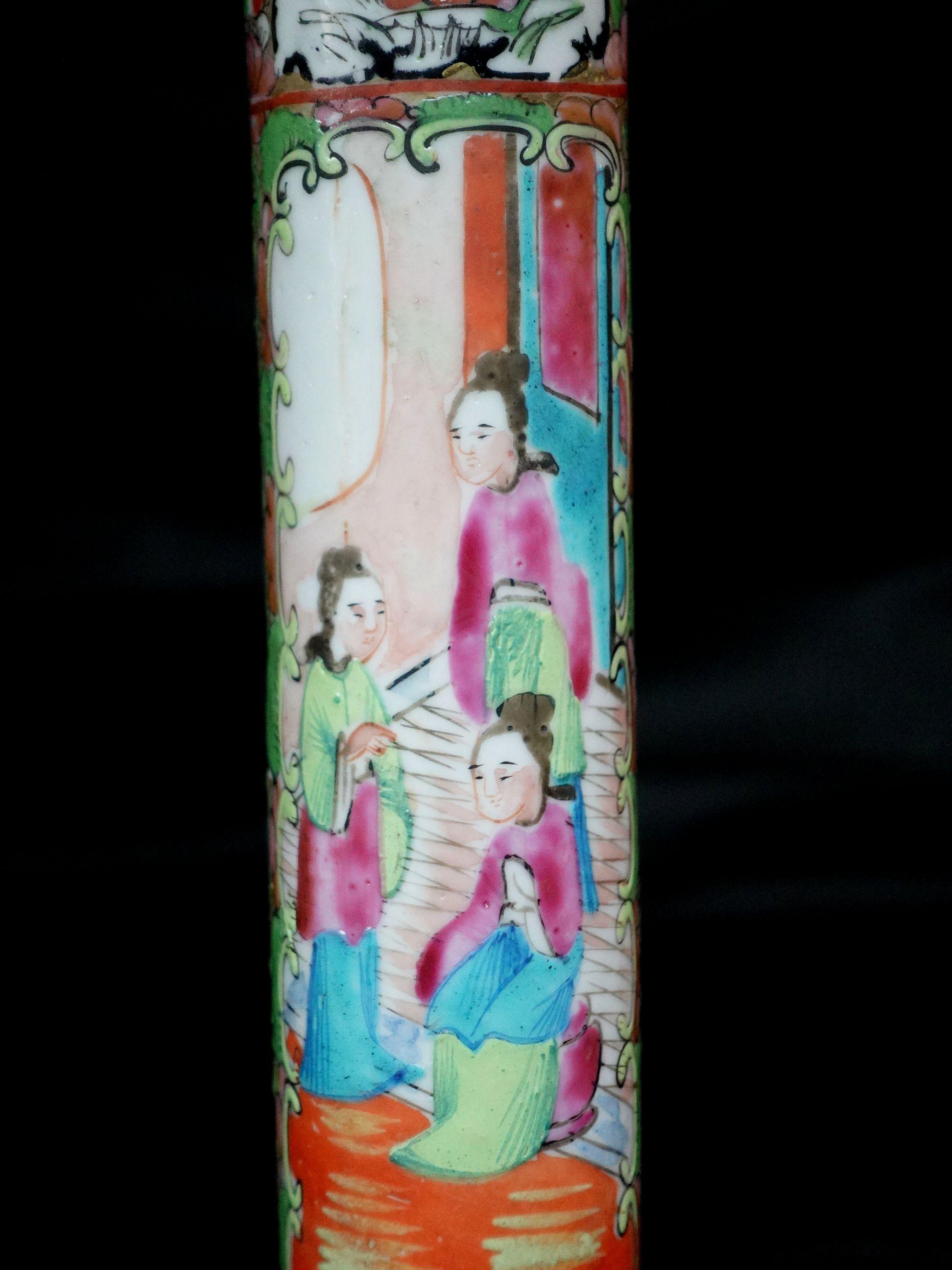 Qing Chinese Export Rose Medallion Cylinder 19th Century For Sale