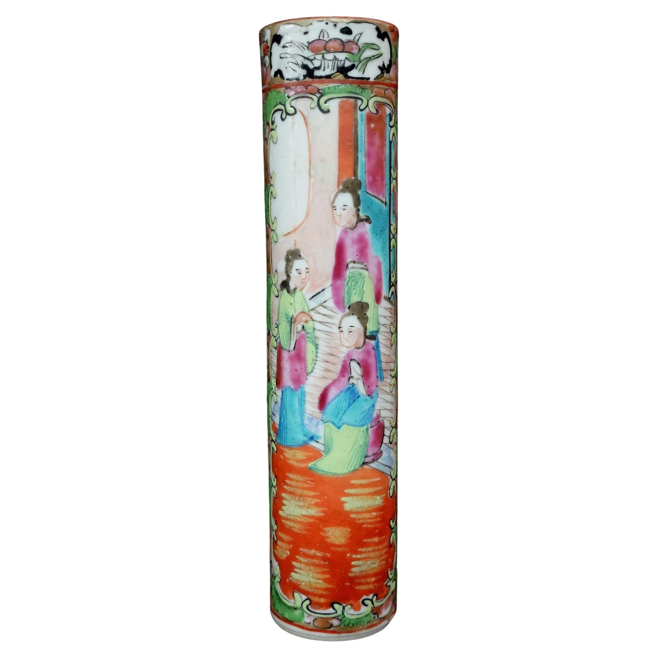 Chinese Export Rose Medallion Cylinder 19th Century For Sale