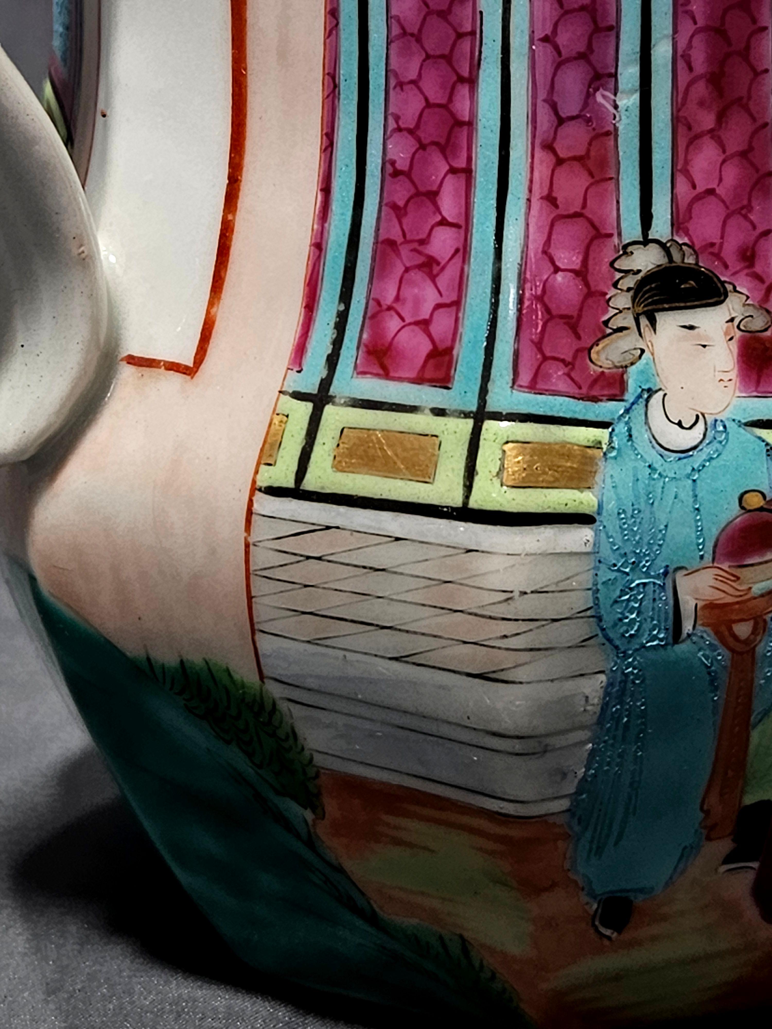 Chinesischer Export Rosenmedaillon Porzellankrug. 19. Jahrhundert im Angebot 4