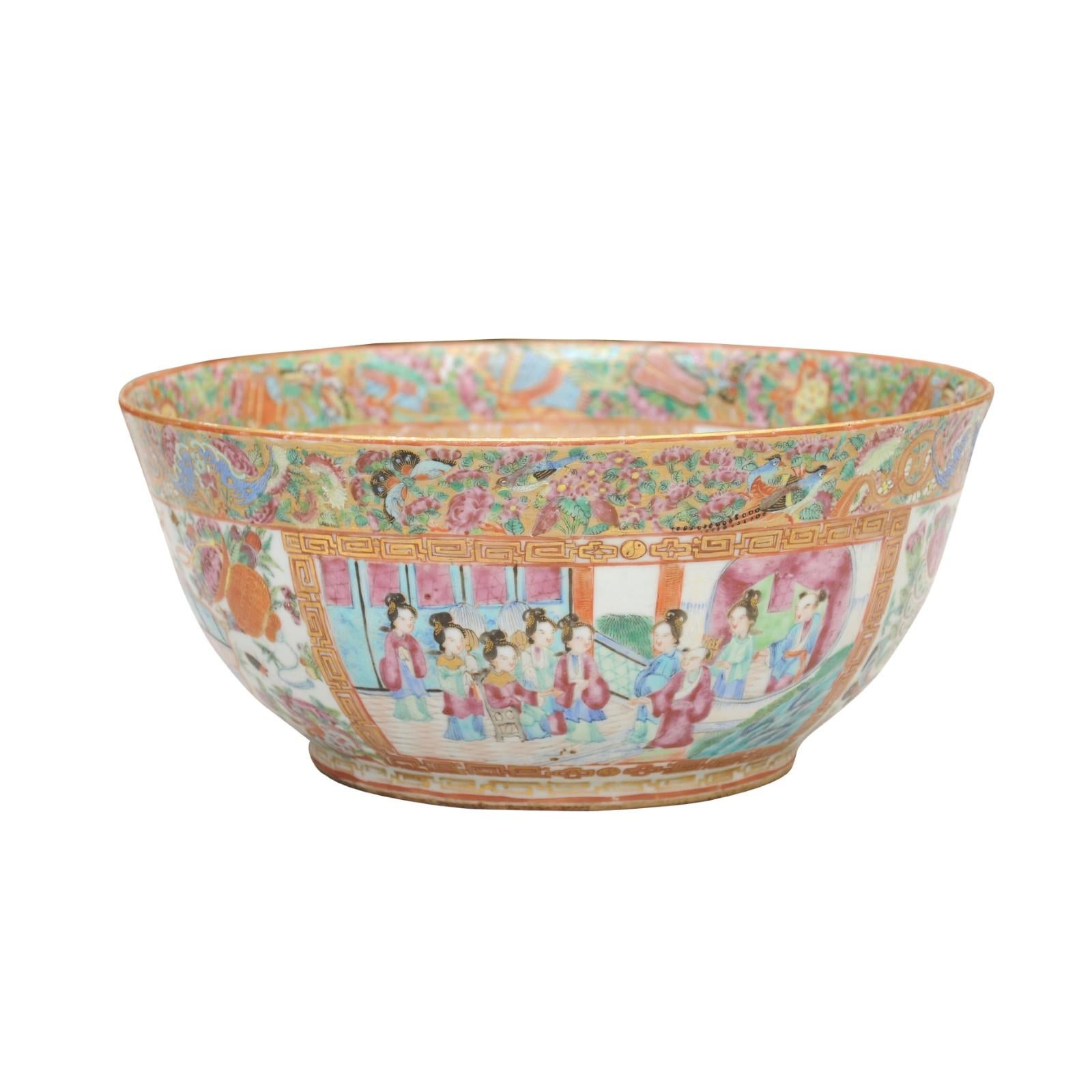 Chinese Export Rose Medallion Punch Porcelain Bowl with Greek Key, late 19th Century