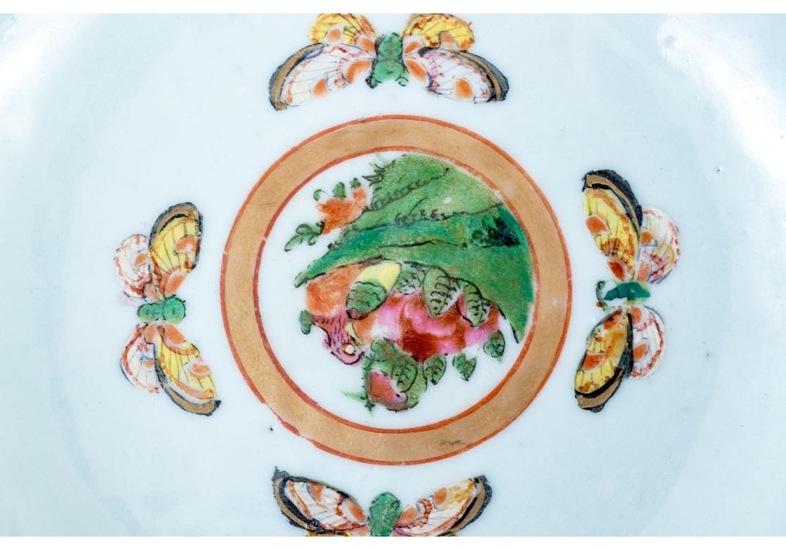 Exportation chinoise Bol quadrilobé à médaillon rose d'exportation chinoise, vers 1850 1850 en vente