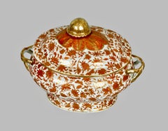 Chinese Export Sacred Bird and Butterfly Pattern Porcelain Covered Soup Tureen